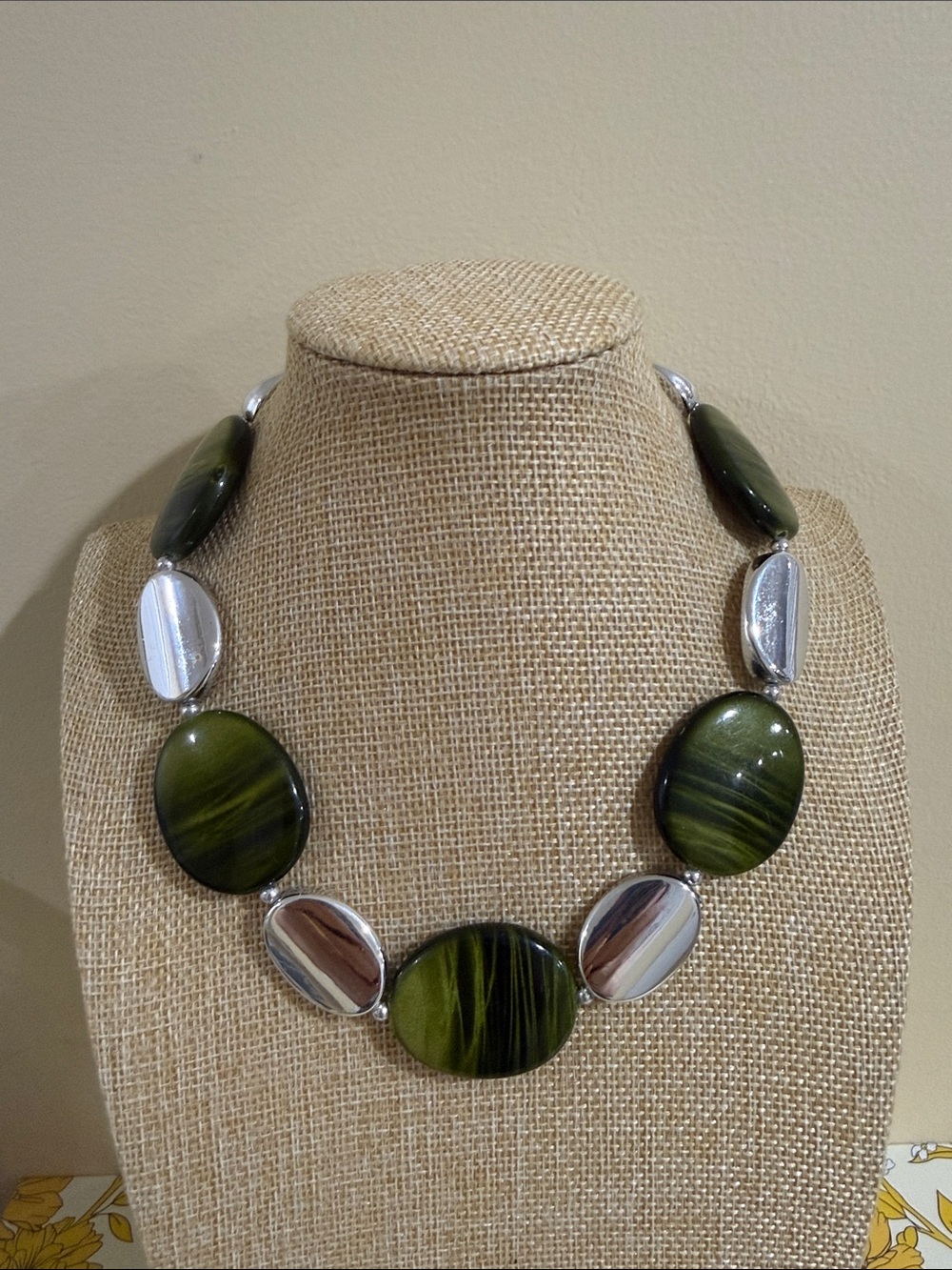 Olive Green and Silver Statement Necklace - Women Jewelry 16” - Picture 1 of 1